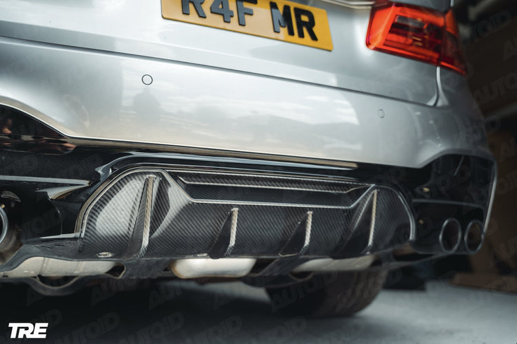 Race haus TRE PRE-PREG CARBON FIBRE PERFORMANCE REAR DIFFUSER FOR BMW M5 (2017+, F90)
