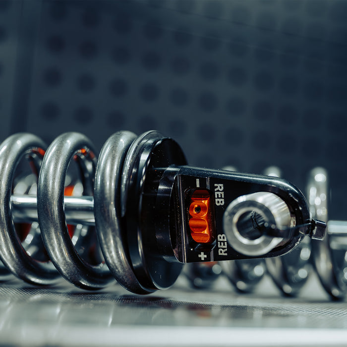 MOTON BMW F80 M3 & F82/F83 M4 Pre-LCI 1-Way Coilover Kit - M 505 176SD – 2014-2015