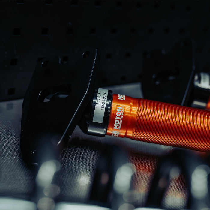 MOTON BMW F80 M3 & F82/F83 M4 Pre-LCI 1-Way Coilover Kit - M 505 176SD – 2014-2015