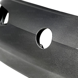 Race haus OEM-STYLE CARBON FIBRE BOOT LID FOR 2015-2020 VOLKSWAGEN GOLF / GTI / R